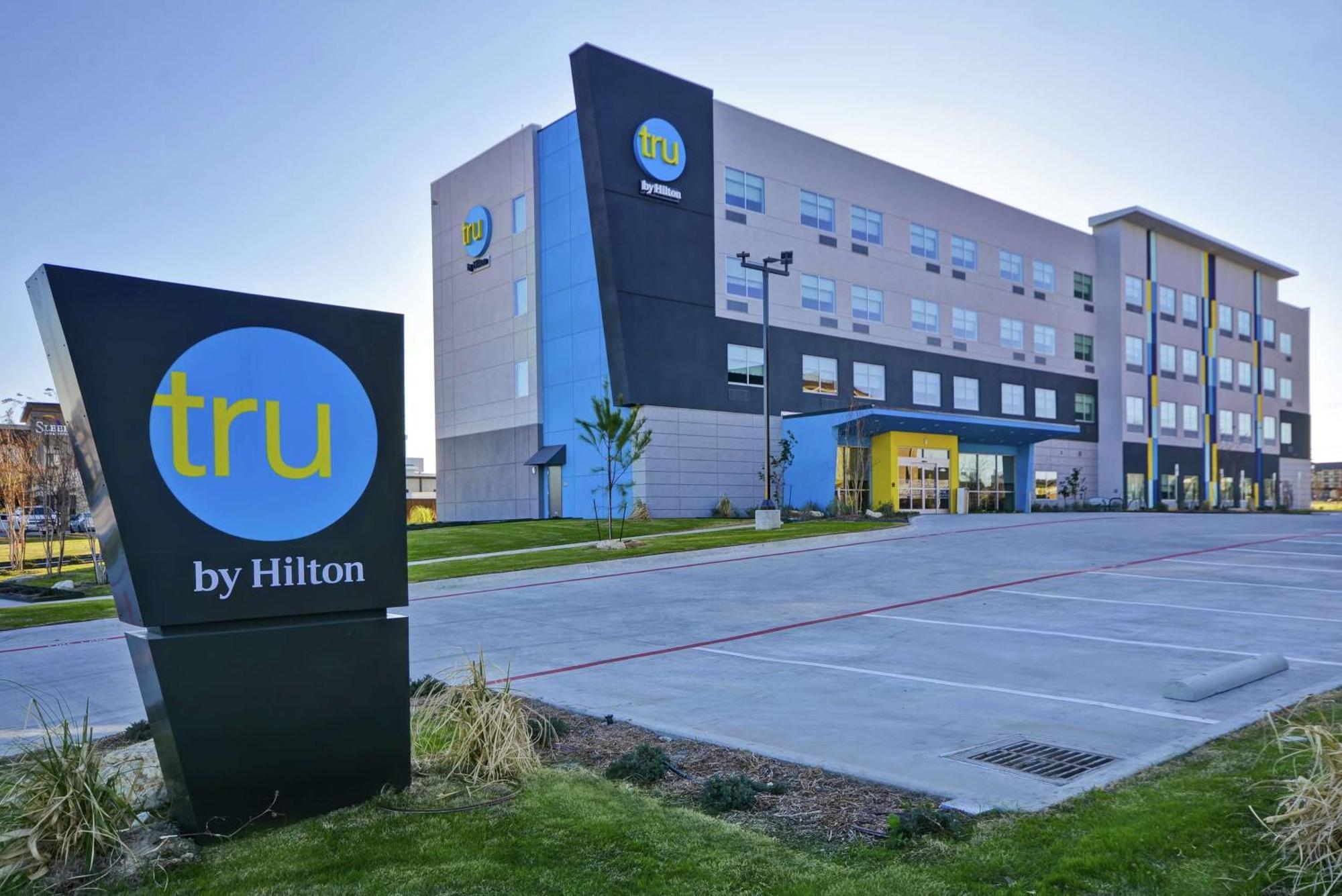 Tru By Hilton Fort Worth Fossil Creek Exterior photo